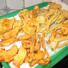 beignets-legers-de-fleurs-de-courgettes-par-laure