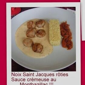 noix-de-saint-jacques-au-vin-jaune-par-au-numero-19