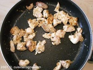 Poulet thaï au basilic