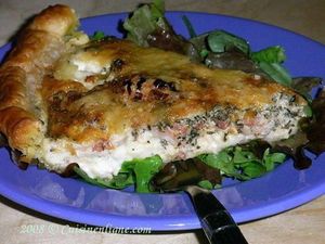 Quiche aux lardons et trois fromages