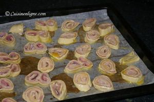 escargots et palmiers feuilletés au jambon
