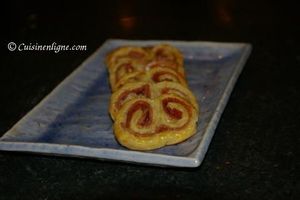escargots et palmiers feuilletés au jambon