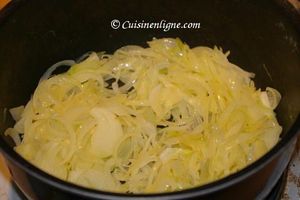 Soupe à l'oignon gratinée